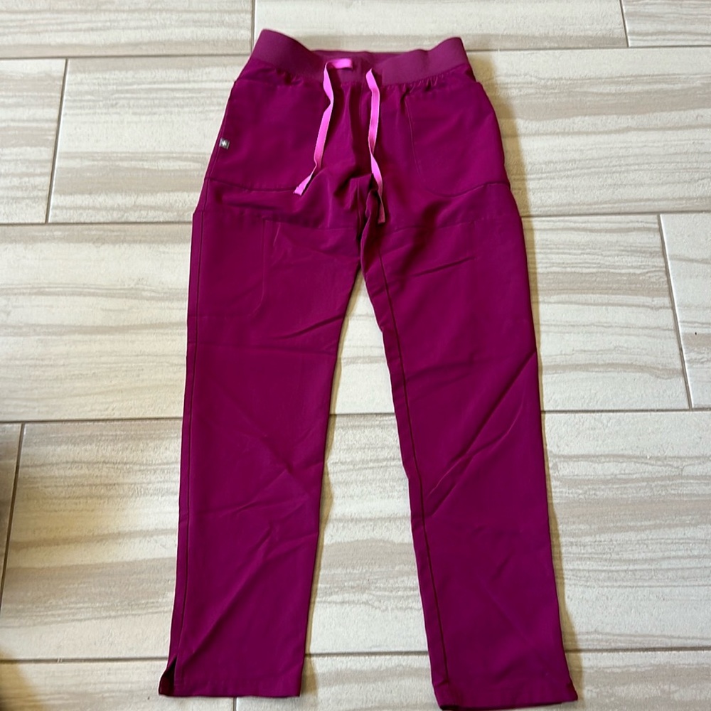 Figs pants